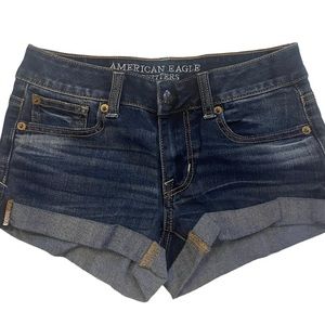 American Eagle Women Super Stretch Shortie Blue Cuffed Shorts Size 0